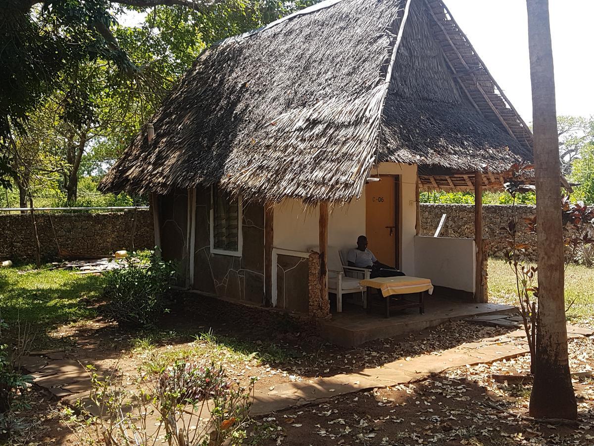 Shimoni Gardens Cottages Luaran gambar